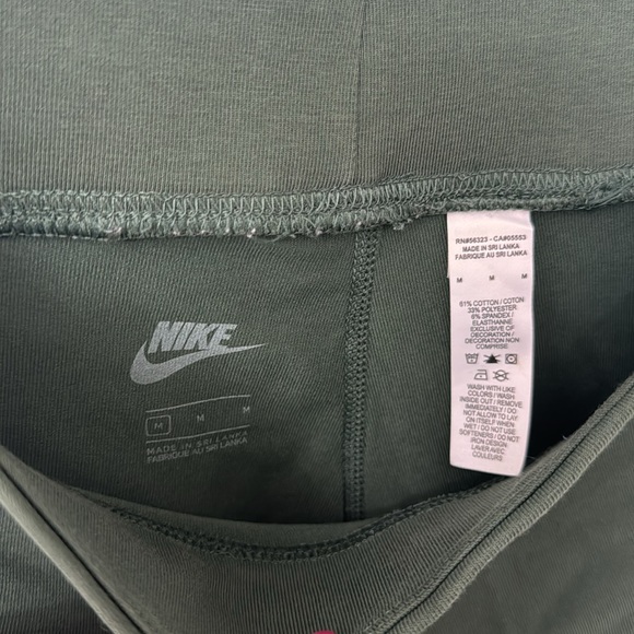 Nike medium biker shorts - Picture 3 of 3